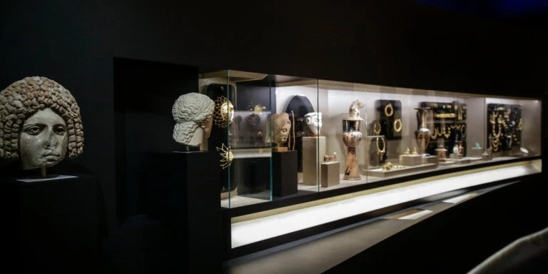 Δύο φινετσάτες αρχαιότητες στο «φως» από τις αποθήκες του Εθνικού Αρχαιολογικού Μουσείου (εικόνα)